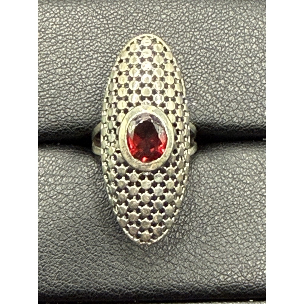 EUC Sterling Silver Oblong Garnet Ring Size 7.75 925 J23